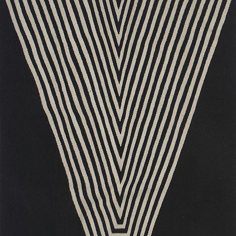 Joao Rodríguez Going up and down a pyramid